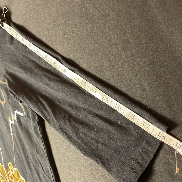 Tantrums women’s Halloween 3/4 sleeve crewneck t-shirt size large - Picture 10 of 10